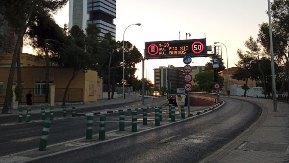 Madrid multa desde este lunes a los coches que no cumplan los criterios medioambientales