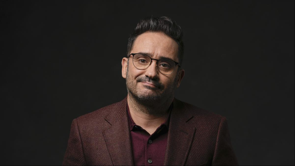 Los inicios de la carrera de J.A. Bayona y su extraña relación con Camela