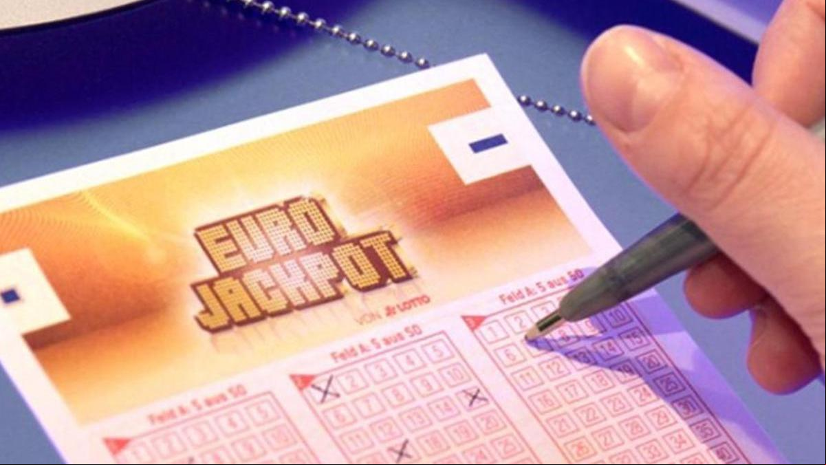 Un ganador de la lotería se lleva una sorpresa al tener que compartir su premio de 35 millones de euros