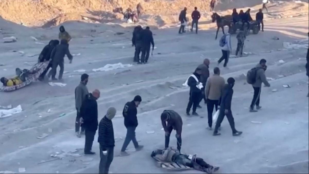 El ejército israelí alega que la mayoría de muertes en el reparto de ayuda se debió a una estampida