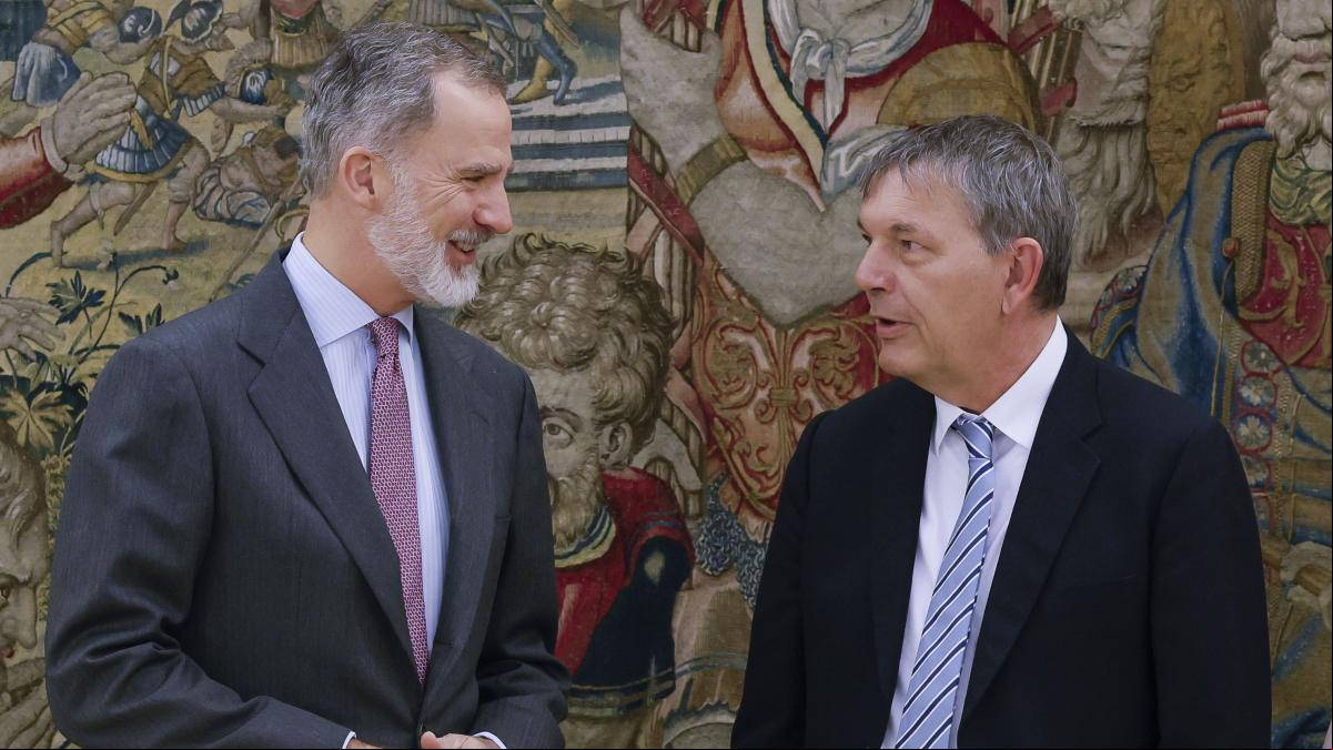 Felipe VI se reúne con el comisionado de la ONU para los refugiados palestinos