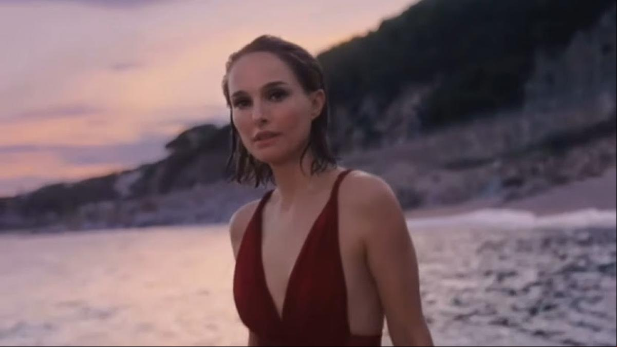 Calella y Natalie Portman protagonizan la última campaña publicitaria de la marca Dior