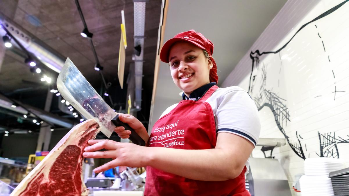 La nueva vida de Mariela gracias a Instagram, auxiliar de carnicería con el programa Incorpora