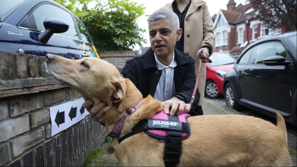 El laborista Sadiq Khan retiene la alcaldía de Londres