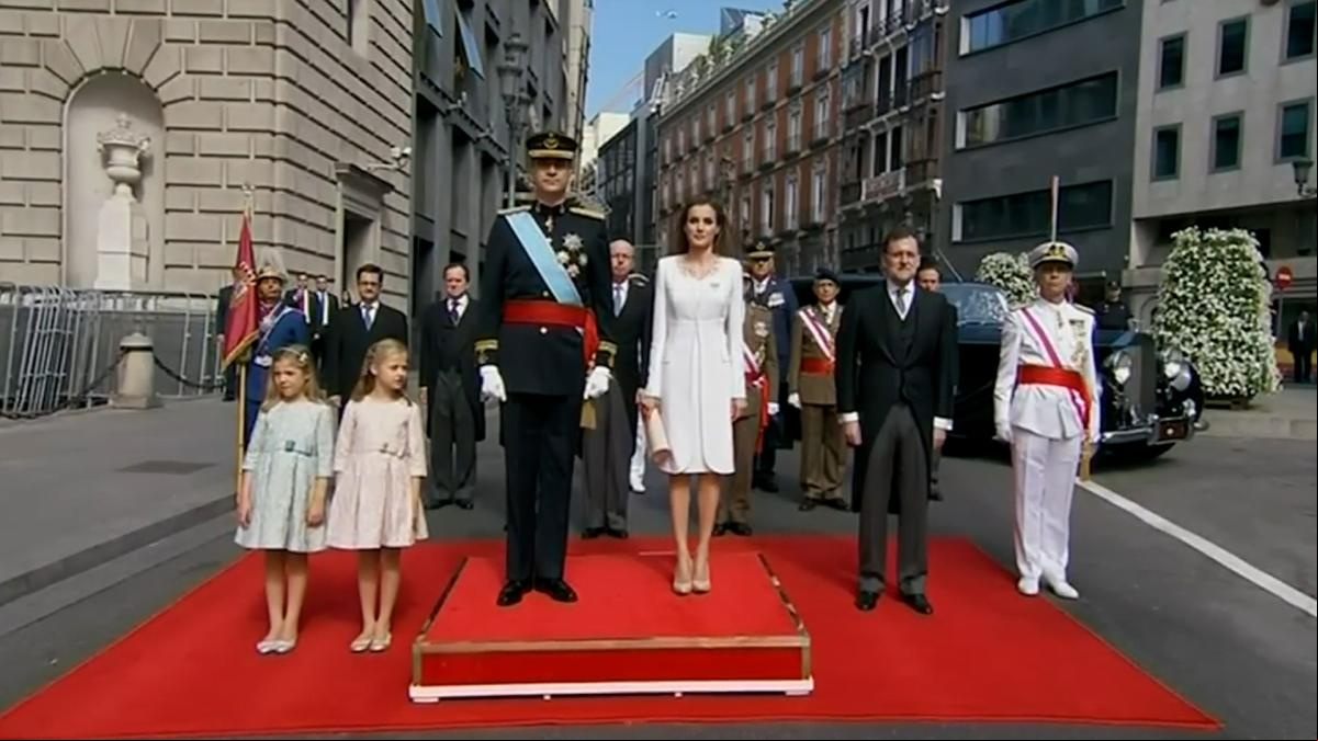 El Rey conmemora una década de “servicio, compromiso y deber”