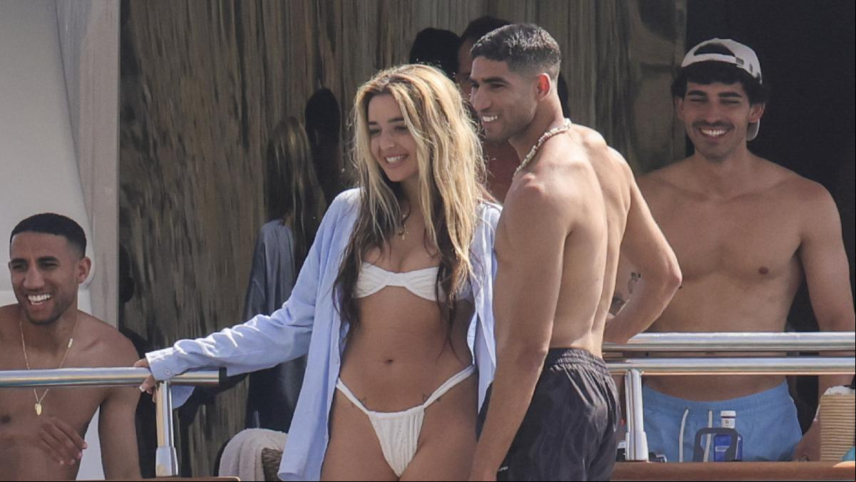 Las inespeadas fotografías de Lola Indigo y Achraf Hakimi, ex de Hiba Abouk, juntos en Eivissa