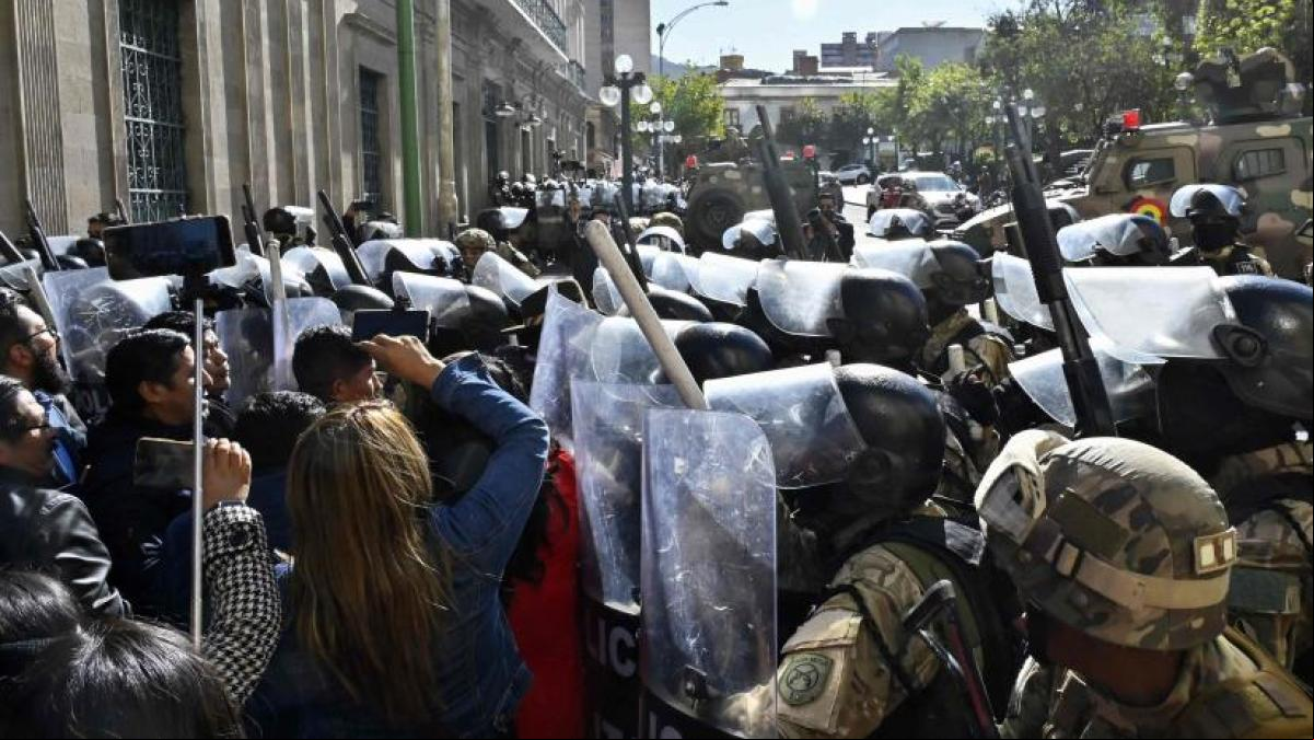 El jefe del ejército encabeza un frustrado intento de golpe de Estado en Bolivia
