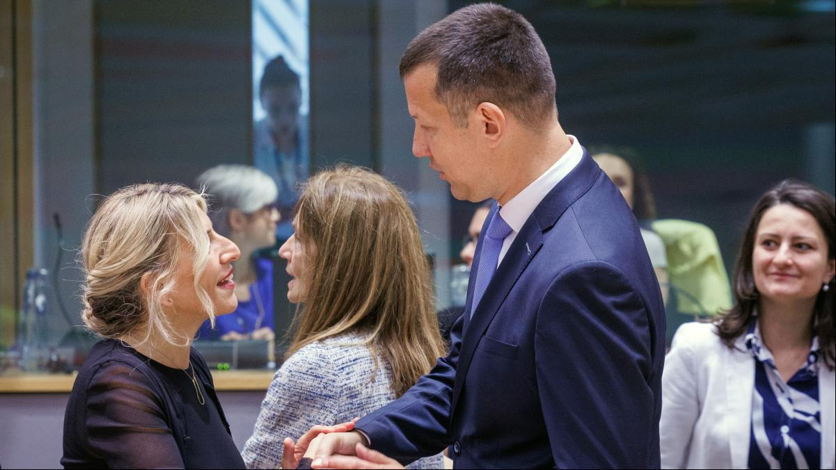 Sánchez suma la revisión del delito de injurias a su plan para la regeneración