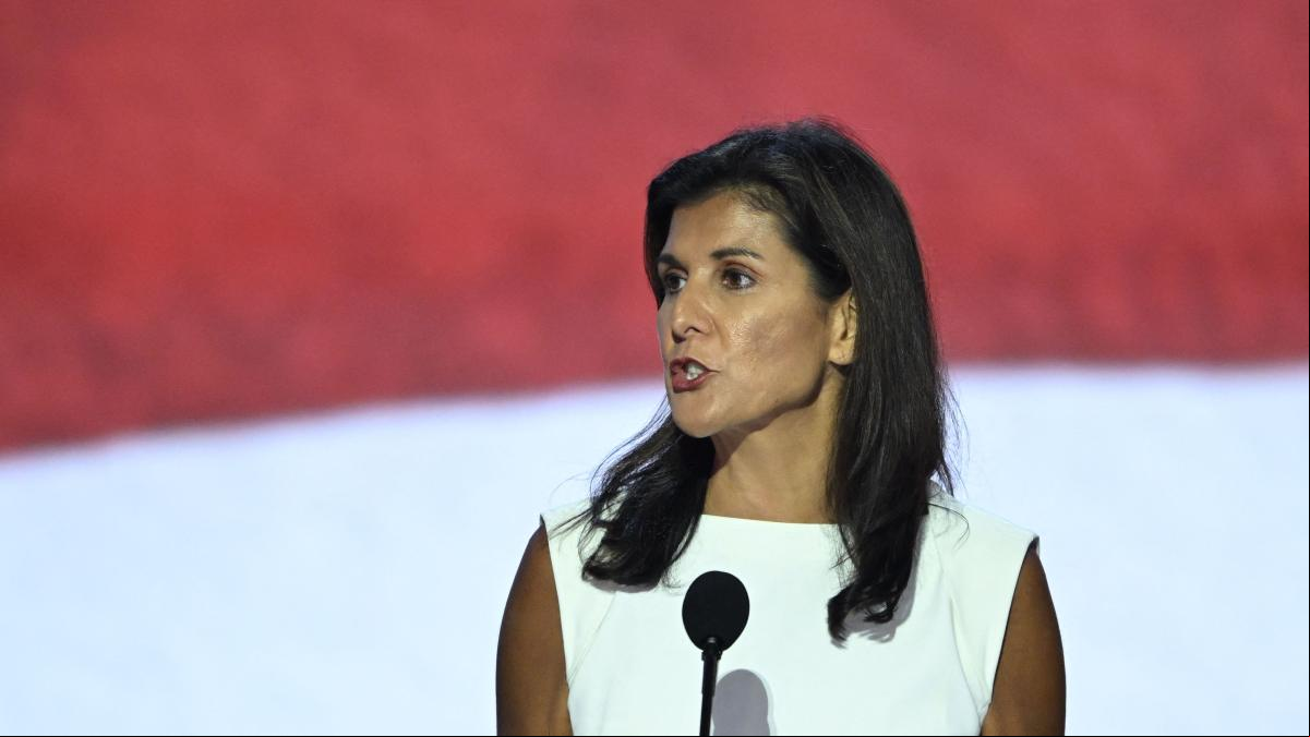 Nikki Haley se rinde a Trump en nombre de la “unidad” en la convención republicana