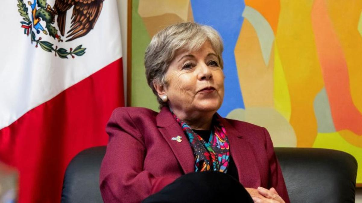 México supedita normalizar relaciones con España a celebrar una “ceremonia de desagravio”