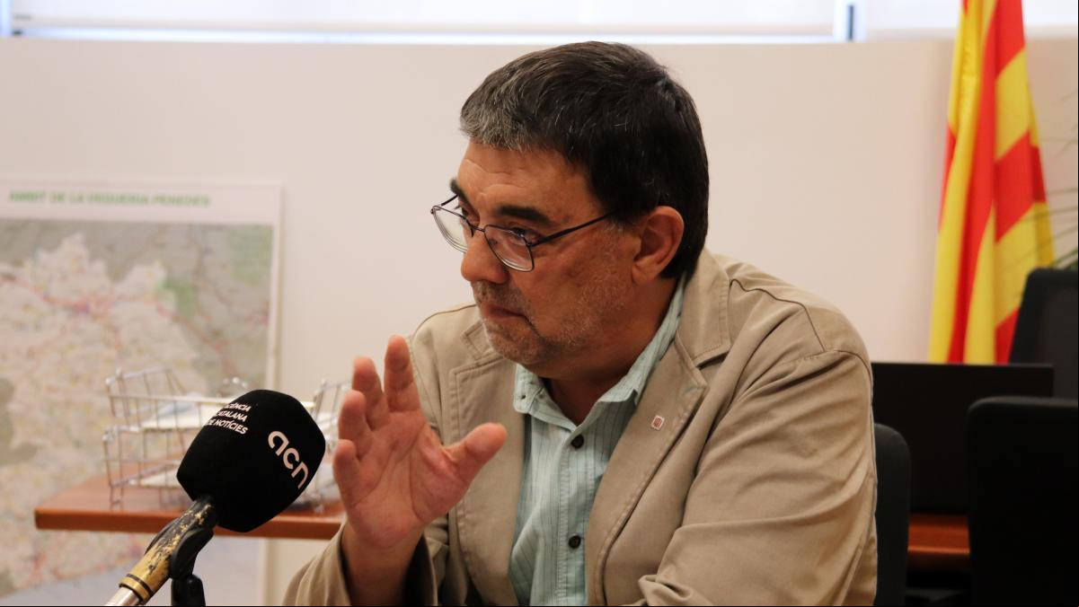 El delegado del Gobierno en el Penedès, sobre la comunidad de regantes: “Si no se buscan soluciones, la viña está en peligro”