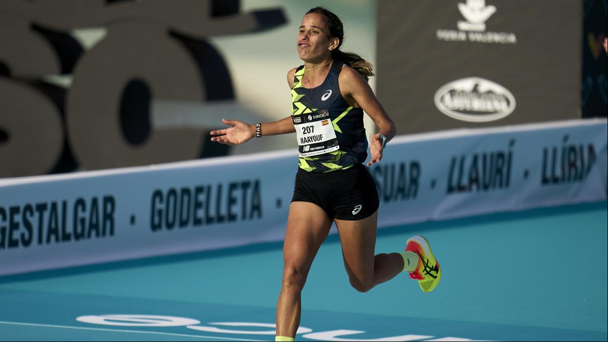 En el maratón post-Dana, Majida Maayouf acaricia su récord de España