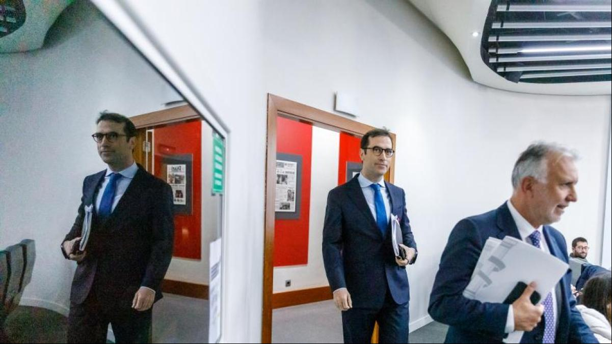 El Gobierno insta al PP a rectificar, tras declinar Feijóo la invitación a los actos del 50 aniversario de la muerte de Franco