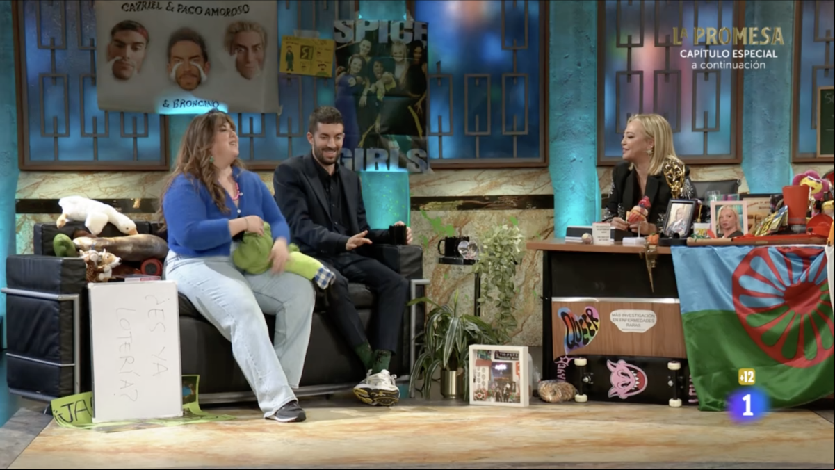 Belén Esteban somete a David Broncano y Lalachús a las preguntas clásicas: “Por empezar el año fuerte”