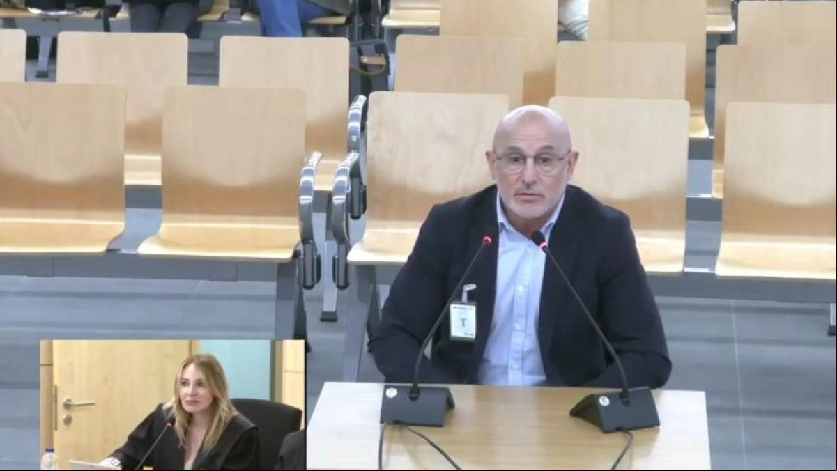Luis de la Fuente se pone de perfil en el juicio a Rubiales: “Mi trabajo es hablar de fútbol”
