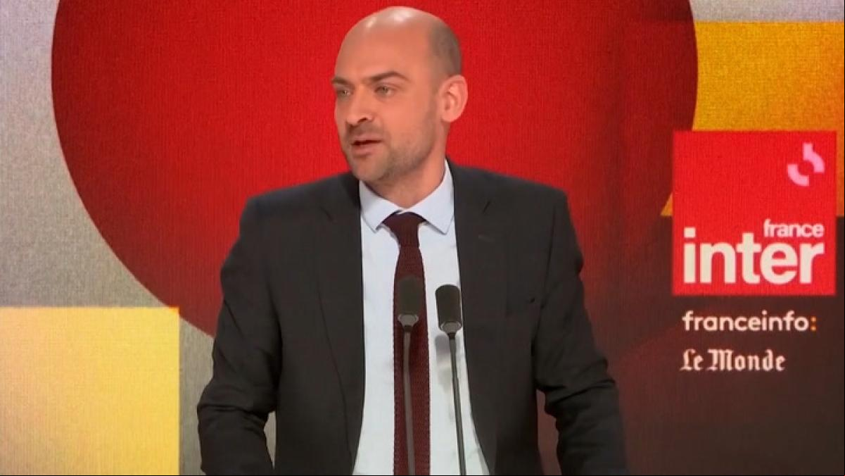 Macron moviliza a Europa para que no quede al margen en el diálogo sobre Ucrania