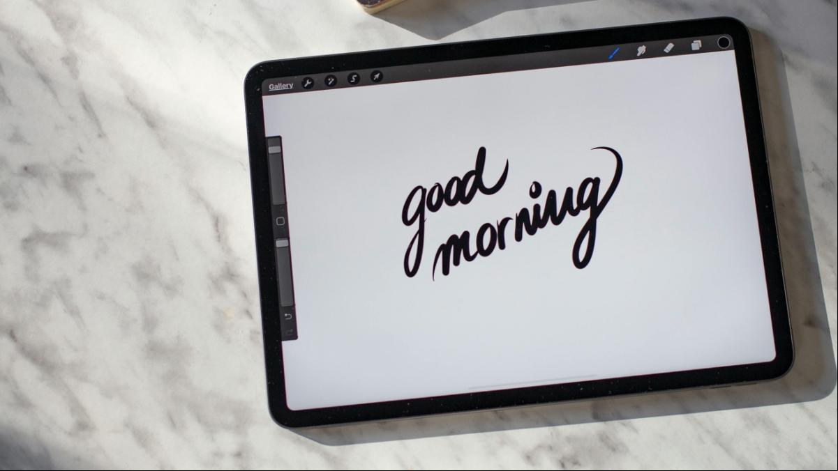 Uno de los mejores iPad y más baratos vuelve a caer hasta los 349 euros solo en este color