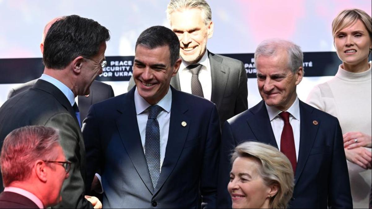 El Gobierno trata de evitar la alarma y rechaza preparativos para una guerra