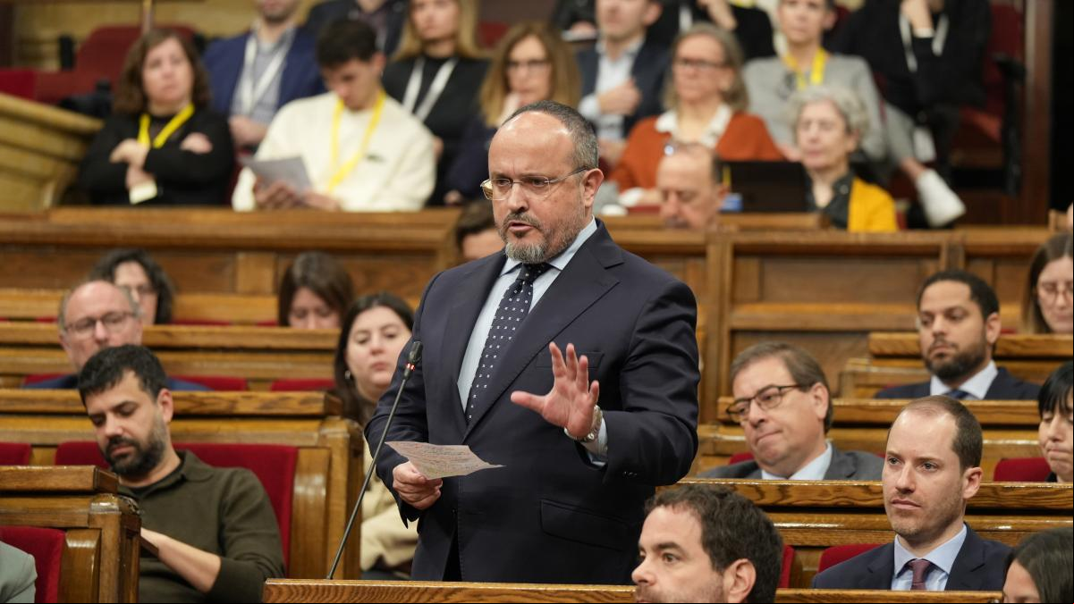 Del hiyab a la educación sexual, la nueva ofensiva del PP catalán