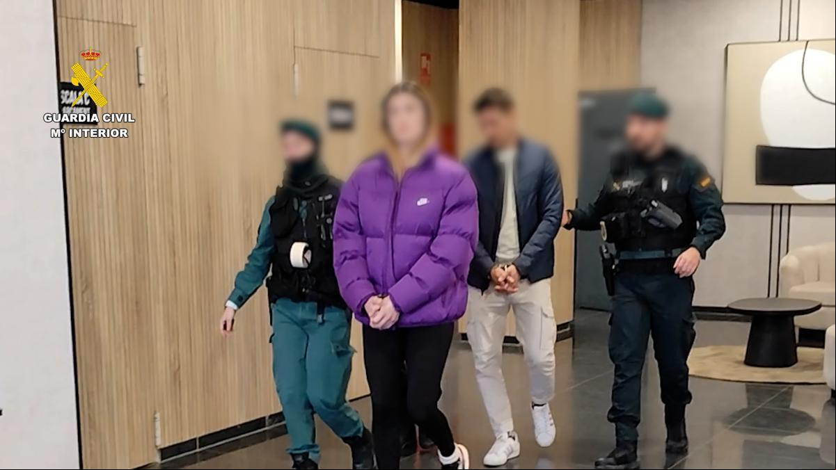 Detenidas tres personas en Tarragona por estafar más de 40.000 euros con webs falsas