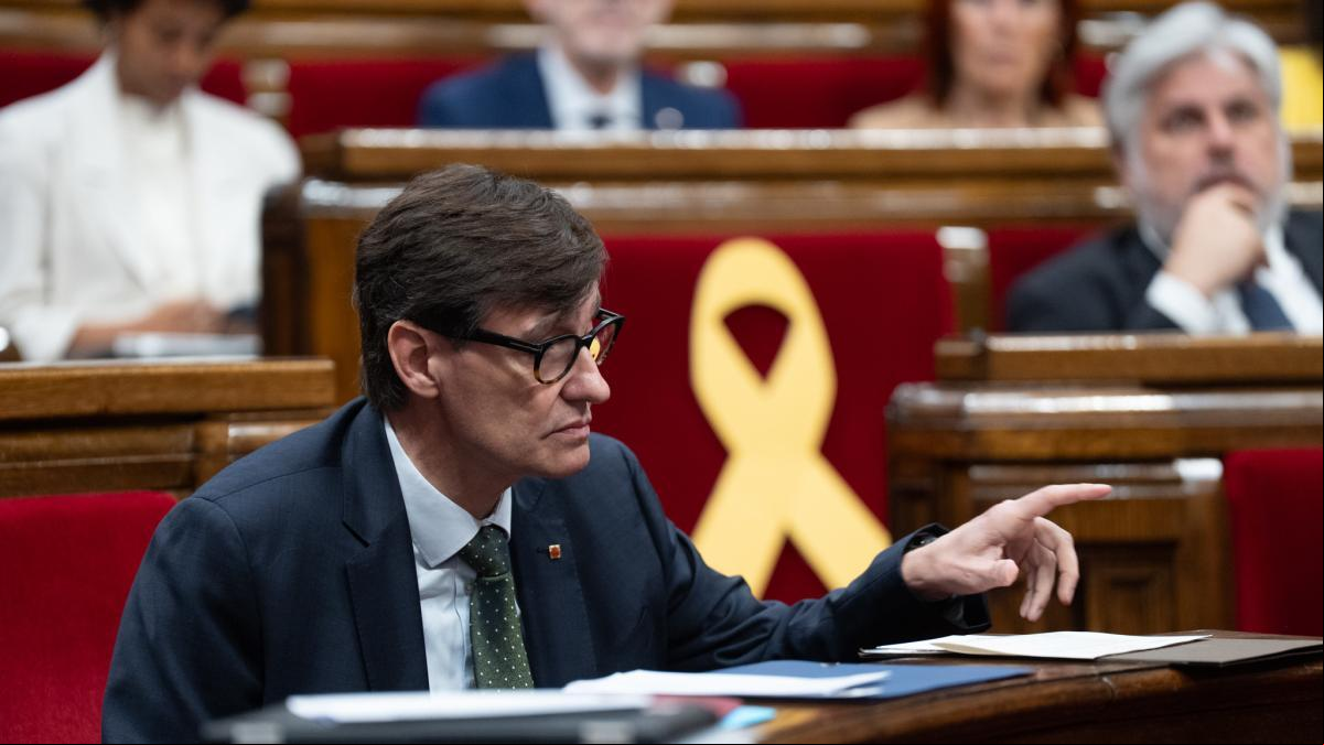 El Govern vol professionalitzar per llei la direcció pública i deslligar-la de la política
