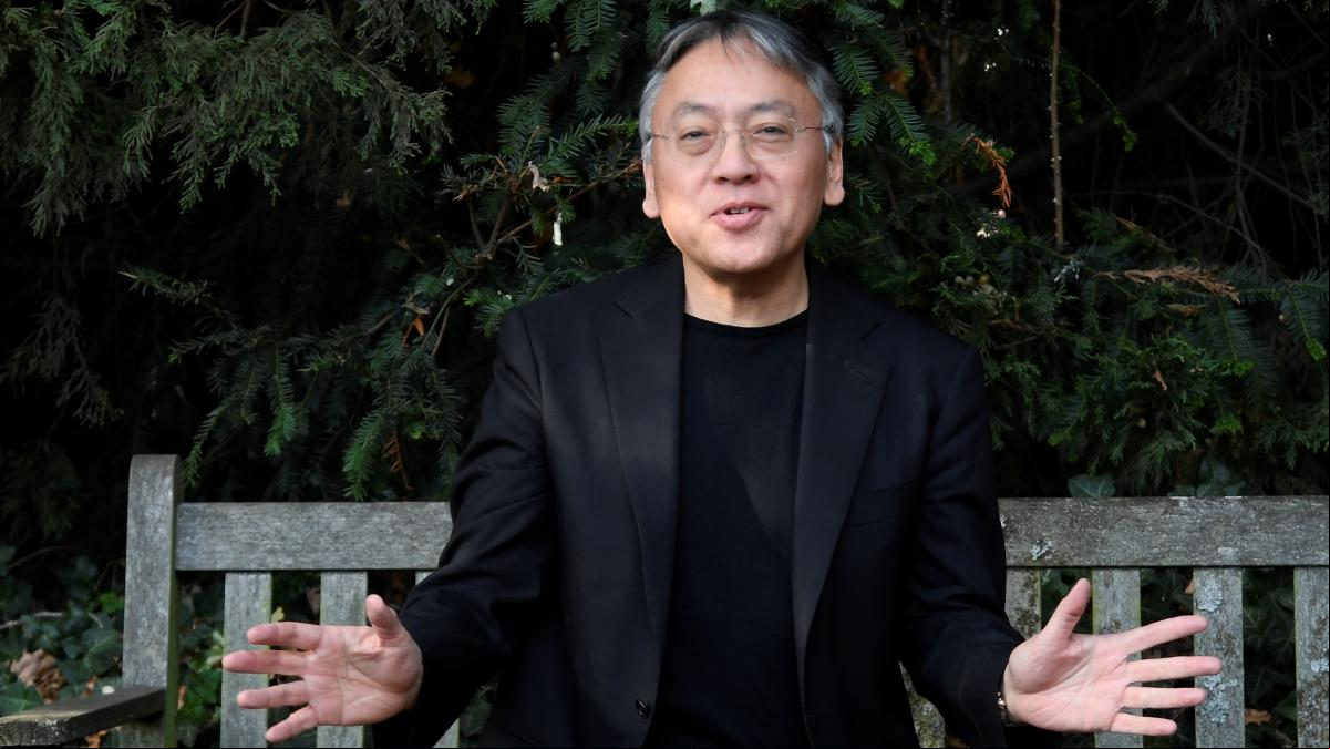 Ishiguro y los amigos que desencallaron su novela más famosa Ishiguro y los amigos que desencallaron su novela más famosa