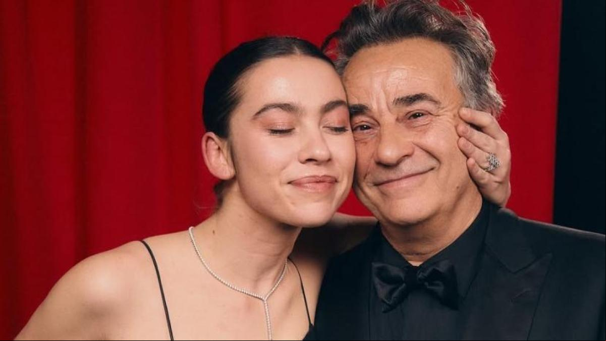 Greta Fernández: “Mi padre fue muy valiente cuando explicó su adicción. Ambos estábamos nominados a los Goya y no fue fácil” Greta Fernández: “Mi padre fue muy valiente cuando explicó su adicción. Ambos estábamos nominados a los Goya y no fue fácil”