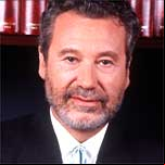 Luis Del Val