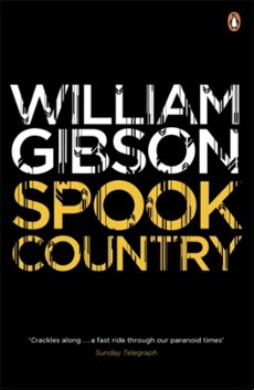 SPOOK COUNTRY (edición en inglés)