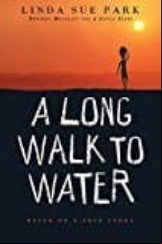 A LONG WALK TO WATER (edición en inglés)