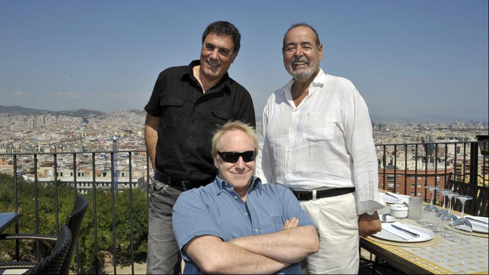 Canet de Mar promueve la Creu de Sant Jordi para La Trinca