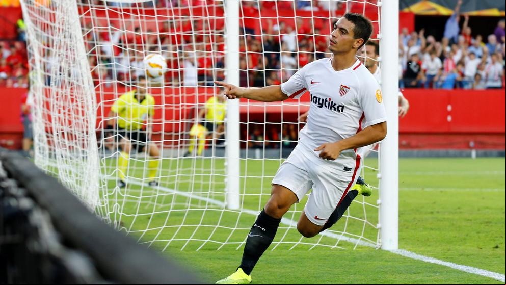 El Sevilla demuestra pegada ante el Standard