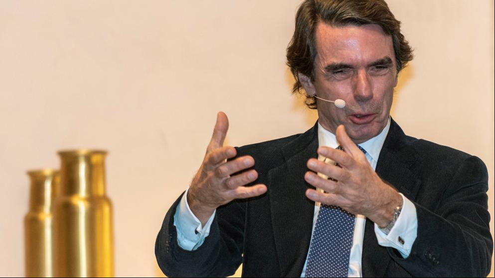 Aznar urge a “desarticular” al independentismo con un 155 más severo que el de Rajoy
