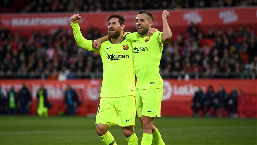 Messi y Ter Stegen sostienen a un Barça sufridor
