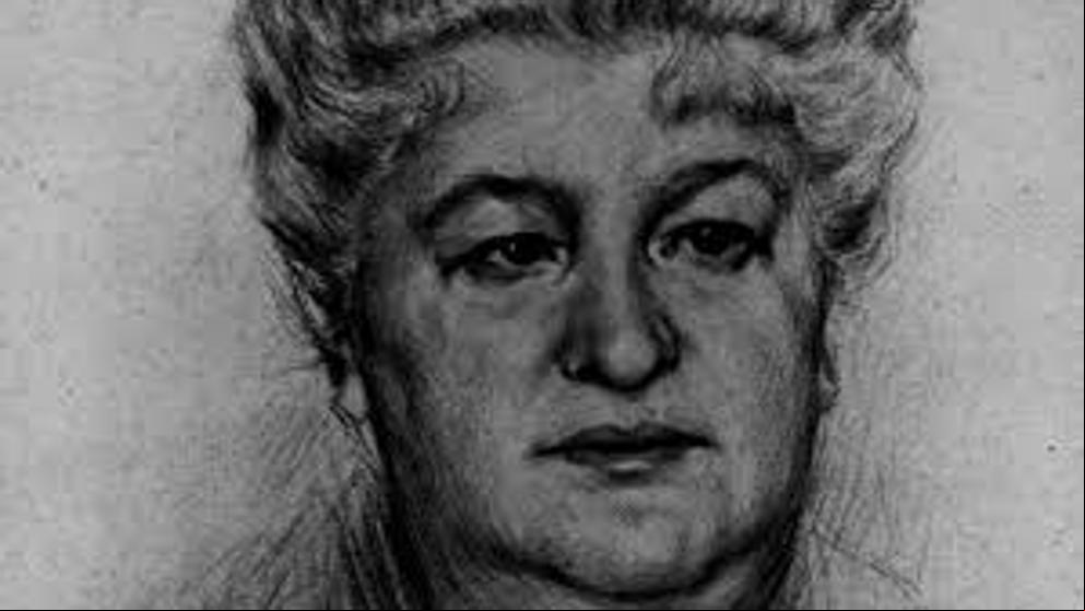 1904: Emilia Pardo Bazán, la primera automovilista de España