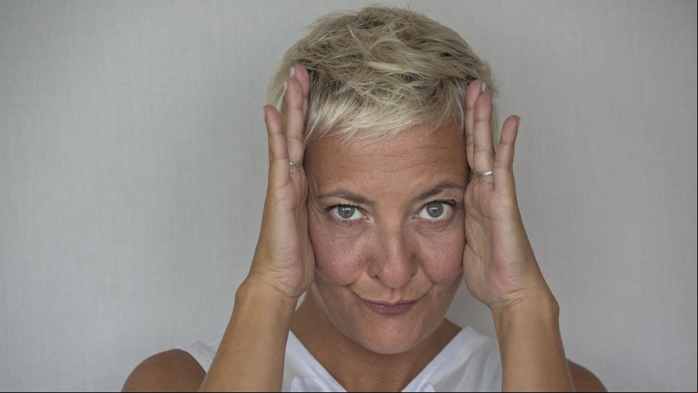 Eva Hache insulta a los manifestantes de la plaza Colón