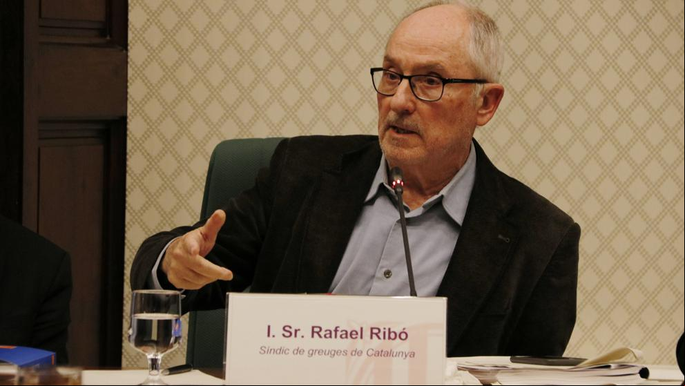 El Síndic pide a Torra reunir a los partidos contra “los brotes de xenofobia”