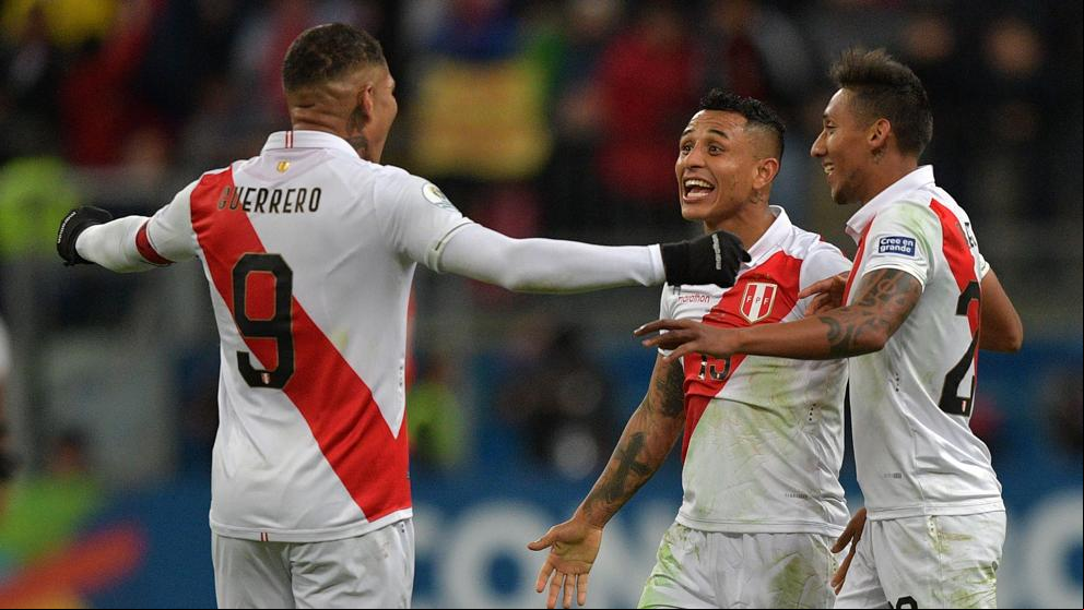 Perú jugará su primera final de la Copa América en 33 años tras destrozar a Chile