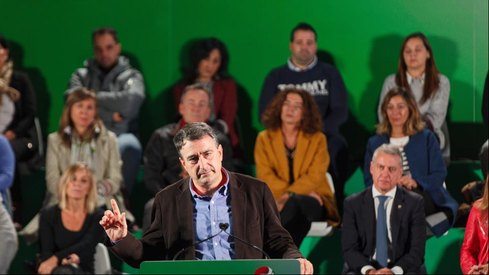 Esteban critica el “silencio vergonzoso” de PP y Cs sobre la propuesta de Vox de ilegalizar al PNV