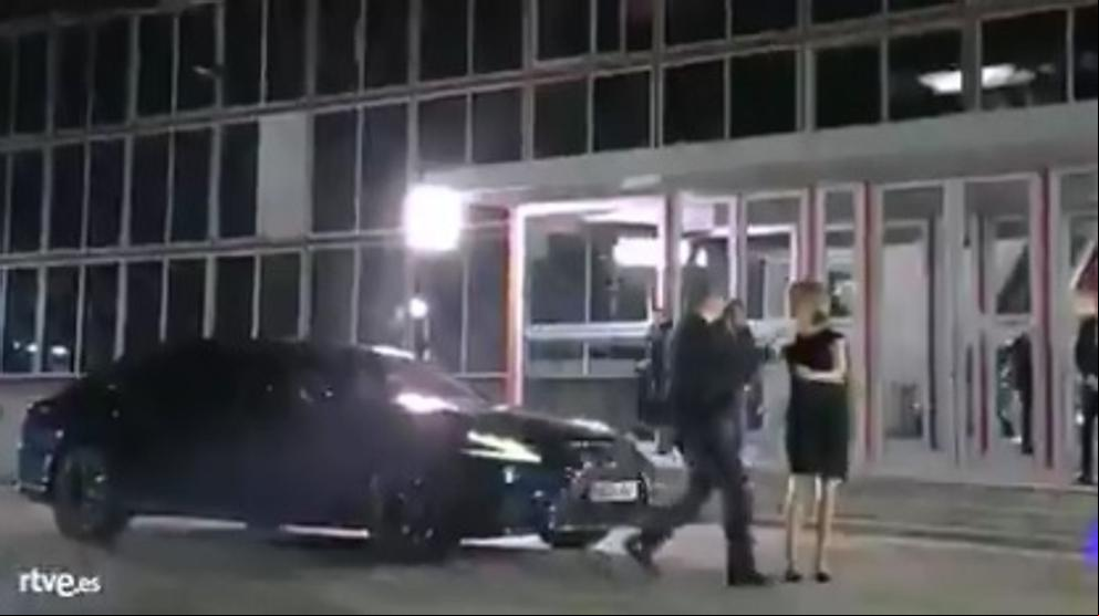 Los coches de los presidenciables: Del carísimo Lexus de Rivera al taxi de Iglesias