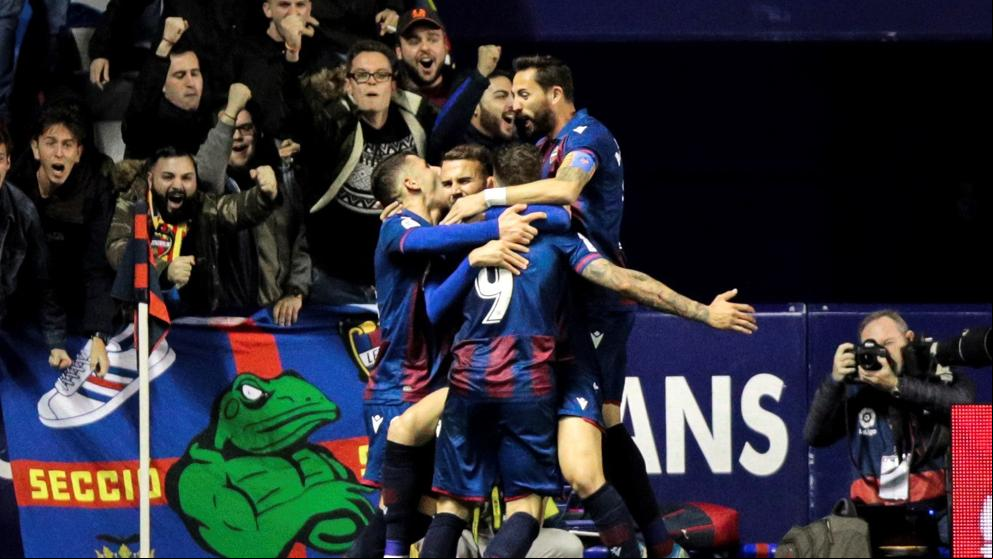 El Levante amarga la Navidad al Celta