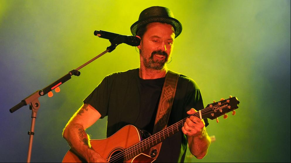 Jarabe de Palo e invitados homenajean a Pau Donés en Porta Ferrada