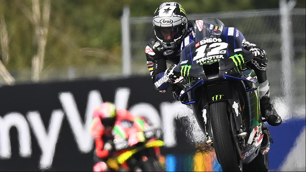 Viñales se reivindica con la ‘pole’ en Austria