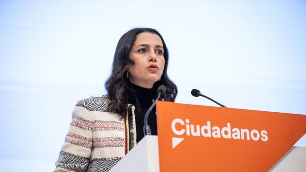 Ciudadanos relanza junto a SCC su ofensiva contra la inmersión lingüística en Catalunya