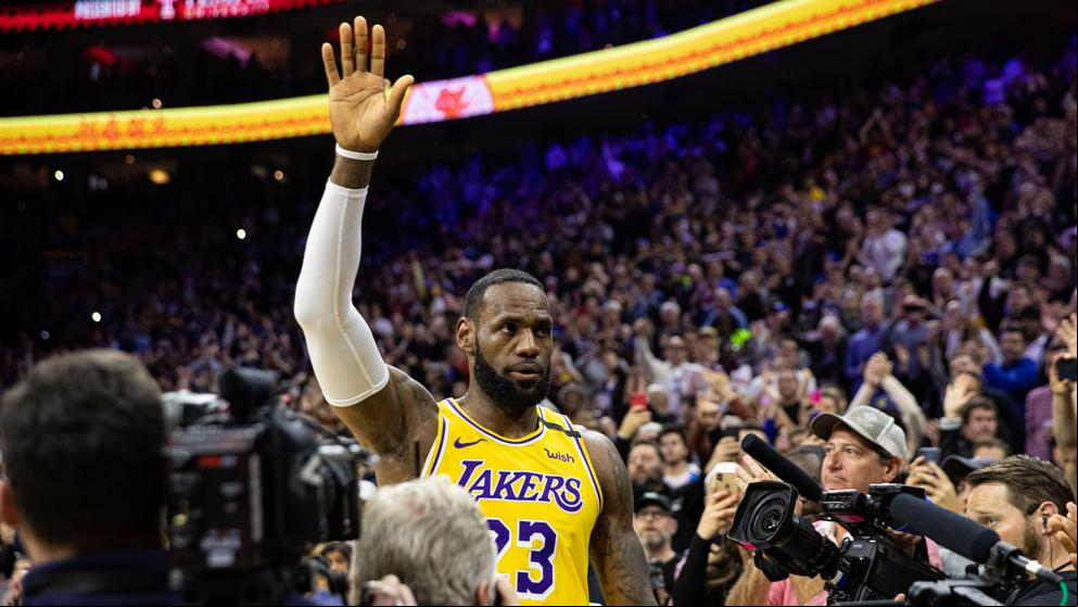 Lebron James se convierte en el tercer máximo anotador de la historia de la NBA
