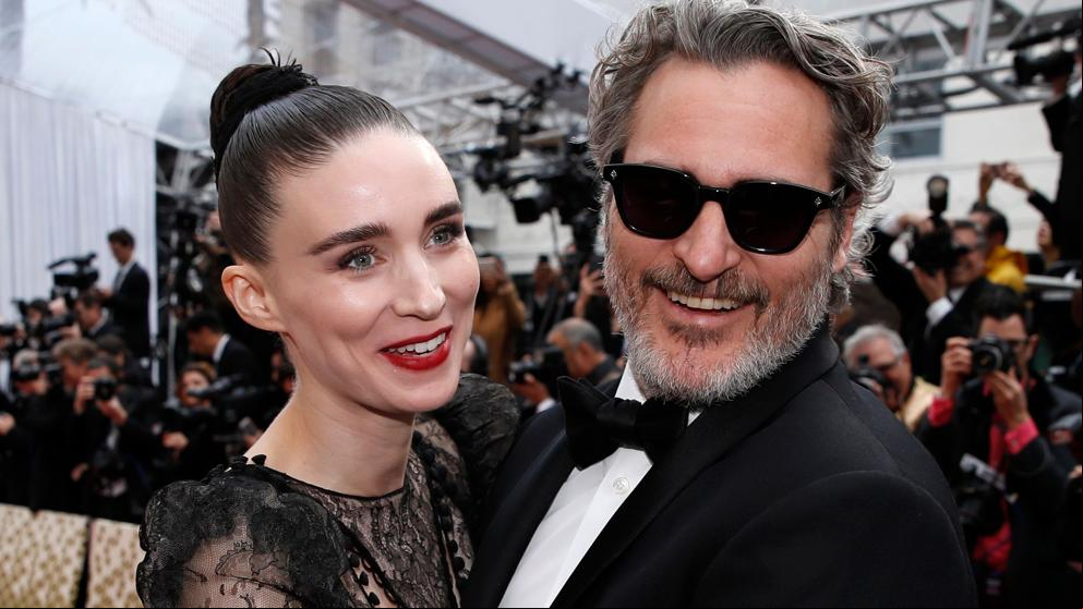 Rooney Mara llevó en los Oscar las zapatillas que nunca pasan de moda