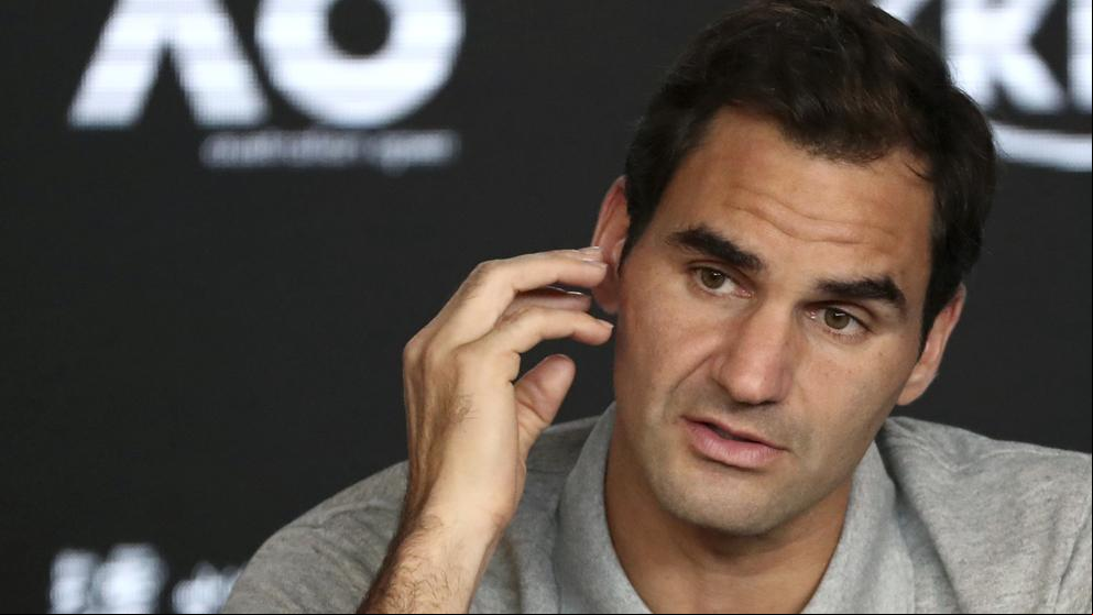 Federer se despide de Roland Garros: cuatro meses de baja por lesión