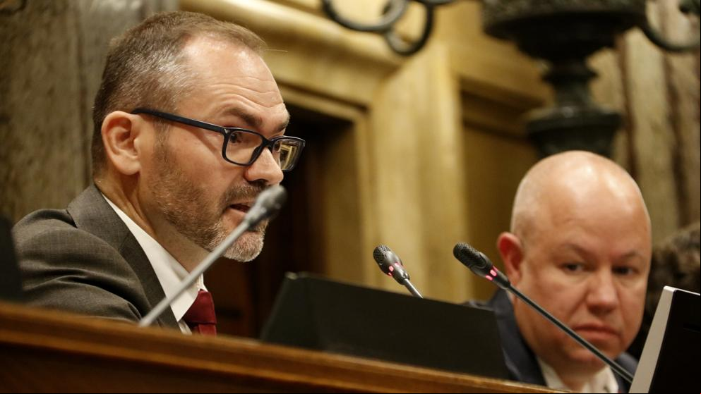 Costa pide no compartir la gestión económica del Parlament con Cs y acusa a Torrent de “desleal”