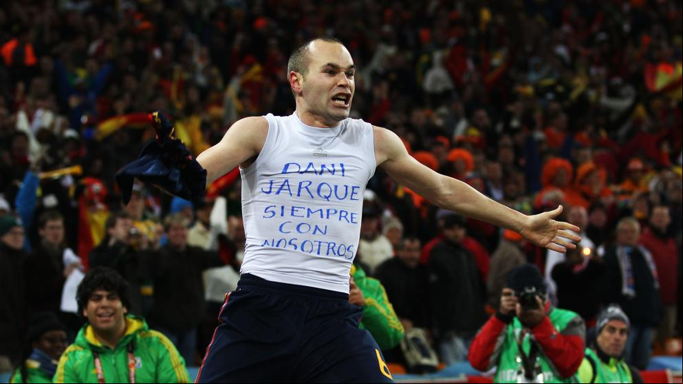 Nueve preguntas a Iniesta diez años después de ganar el Mundial de España