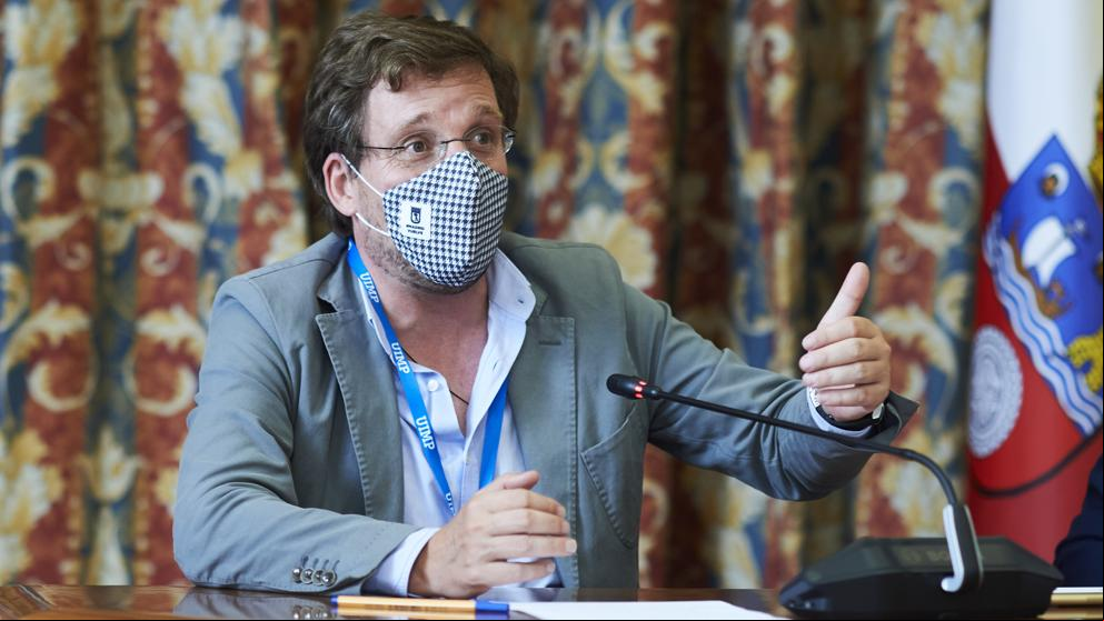 Almeida rechaza elucubrar sobre confinar barrios pero ite estar preparado